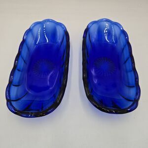 Vintage Anchor Hocking Cobolt Blue Serving Bowls with Ribbed Sides - Set of 2